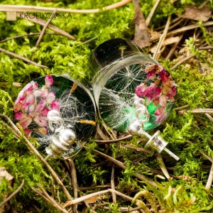 Biżuteria artystyczna, zielone wiszące kolczyki.