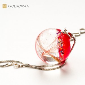 Naszyjnik prezent czerwona duża zawieszka.