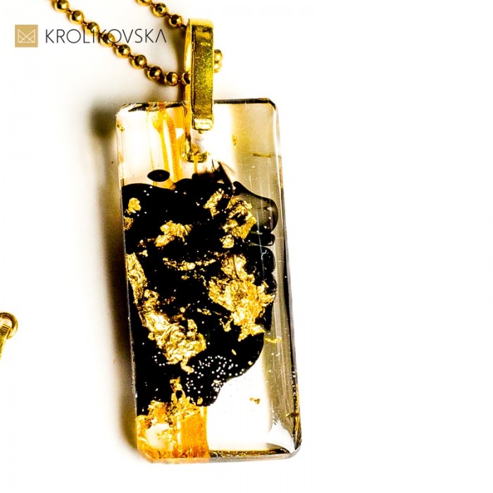 Ekskluzywna biżuteria damska prostokątny naszyjnik.