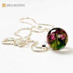 Elegancka biżuteria damska.