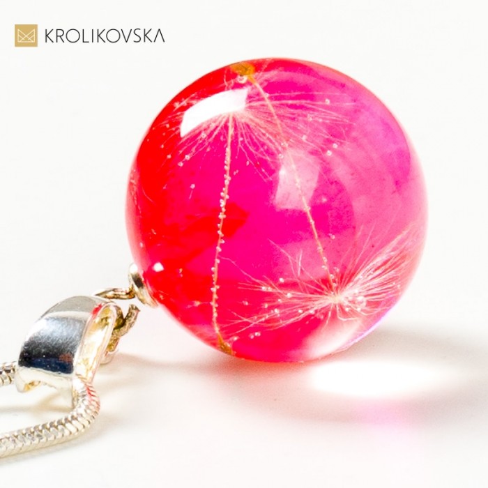 Biżuteria damska na prezent naszyjnik czerwony z dmuchawcami.