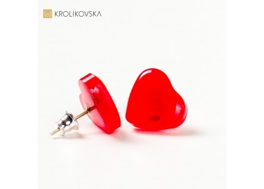 Biżuteria damska na prezent kolczyki wkrętki z czerwonymi sercami.