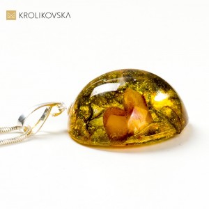 Biżuteria damska z bursztynem, art biżuteria artystyczna.