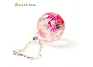 Biżuteria damska, różowy naszyjnik dla przyjaciółki.