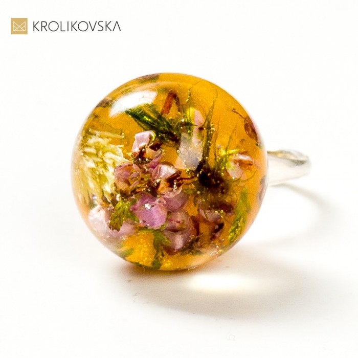 Pierścionek Botaniczny z Elementami Flory.