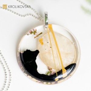 Biżuteria Sztuki: nowoczesna biżuteria.