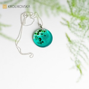 Naszyjniki Artystyczne: Trendy 2023.