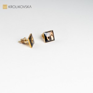 Wyjątkowe kolczyki, nowoczesna biżuteria.