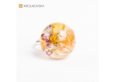 Wyraź Swą Indywidualność: pierścionki roślinne.