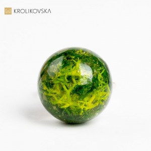 Biżuteria Artystyczna: Pierścionki, które Rozweselą Twoją Dłoń.