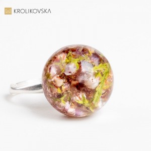 Najnowsze Trendy w Biżuterii: Pierścionki Artystyczne 2023.