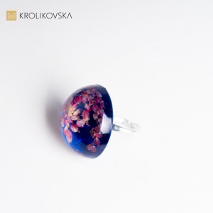 Pierścionek z wrzosem różowym.