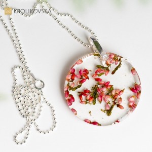 Naszyjnik damski, okrągłe kwiatowe wisiorki, Polska biżuteria handmade.1