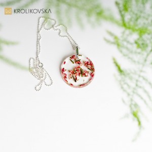 Naszyjnik damski, okrągłe kwiatowe wisiorki, Polska biżuteria handmade.