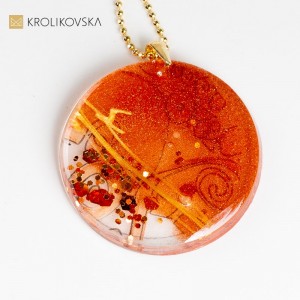 Sztuka Noszenia: Naszyjniki Artystyczne dla Nowoczesnych Kobiet.