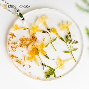 Naszyjnik damski, oryginalny prezent dla ukochanej.