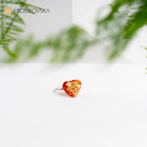 Pierścionek artystyczny- prezent z sercem.