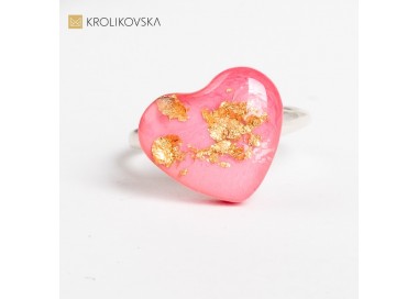 Elegancki pierścionek srebrny- prezent dla dziewczyny.