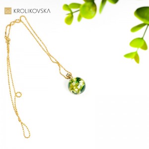 Naszyjnik damski, zielone wspomnienia.