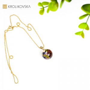 Prezent na dzień kobiet biżuteria dla narzeczonej.