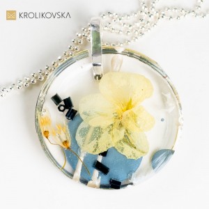 Gustowny upominek naszyjnik dla koleżanki. Gustowny upominek naszyjnik dla koleżanki.