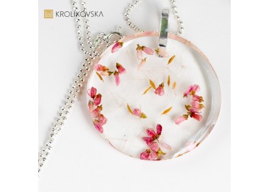 Kwiatowy wisiorek na szyję, zawieszka na prezent.