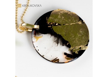 Naszyjnik Ekskluzywny: Czar Czterdziestki.