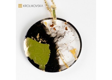 Naszyjnik Nocturne: Czarne Piękno na Czterdziestkę.