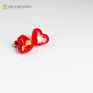 Kolczyki serca, Awangarda nowoczesna biżuteria.