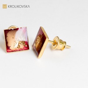 Kolczyki czerwone kwadraty, Awangarda nowoczesna biżuteria.