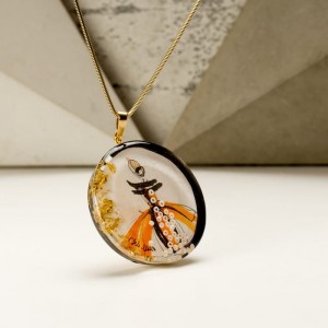 Współczesna biżuteria artystyczna, naszyjnik grafika.