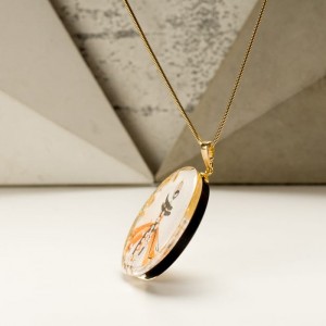 Współczesna biżuteria artystyczna, naszyjnik grafika.