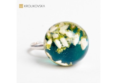 Artystyczna Elegancja - Unikalny Pierścionek na Wyjątkową Okazję.