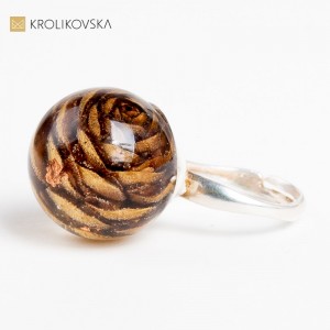 Ekskluzywna Rękodzielnicza Magia - Pierścionek Artystyczny jako Prezent.