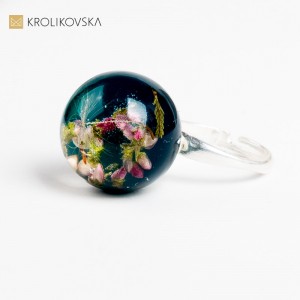 Ekskluzywny Rękodzieło - Artystyczny Pierścionek na Wyjątkową Okazję.