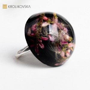 Wyrafinowane Dzieło - Pierścionek Artystyczny Wykonany z Uwagą odbiorcy.