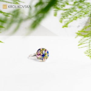 Sztuka Noszenia - Pierścień Wymyślny i Uroczy jako Upominek.