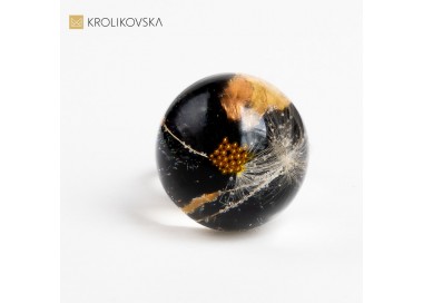 Wytworna Wariacja - Pierścionki Przepełnione Sztuką i Kreatywnością.