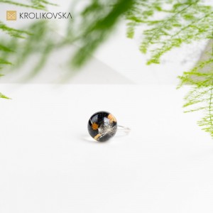 Wytworna Wariacja - Pierścionki Przepełnione Sztuką i Kreatywnością.