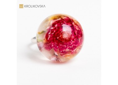 Artystyczna Harmonia - Pierścionek jako Wyraz Twórczej Pasji na Prezent.