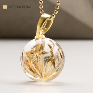 Kwiatowe Klejnoty Natury z kwiatami kopru.