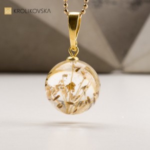 Kwiatowe Klejnoty Natury z kwiatami kopru.