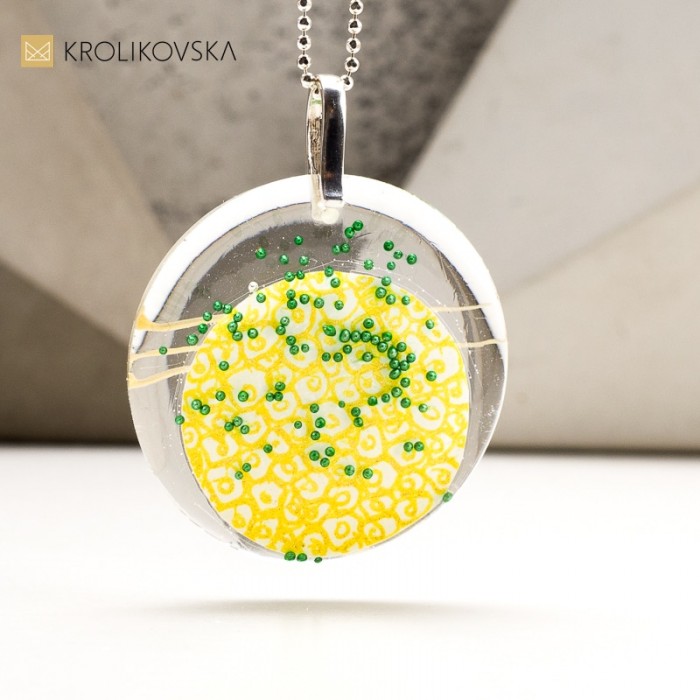 Naszyjnik Ręcznie Malowanej Sztuki.