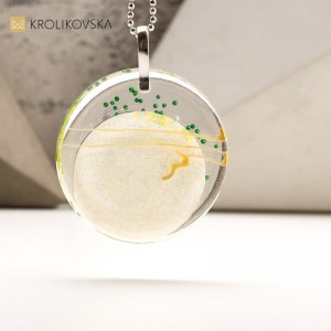 Naszyjnik Ręcznie Malowanej Sztuki.