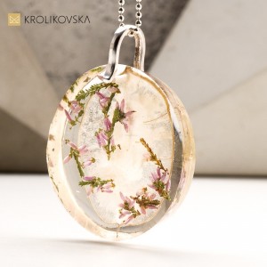 Naszyjnik Ręcznie Robionej Sztuki: Doskonały Podarunek.