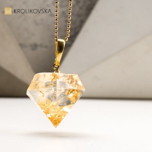 Naszyjniki Rękodzielniczej Sztuki na Prezent. Naszyjniki Rękodzielniczej Sztuki na Prezent.