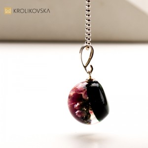 Eleganckie Odsłony - ponadczasowa srebrna biżuteria z nutą sztuki.