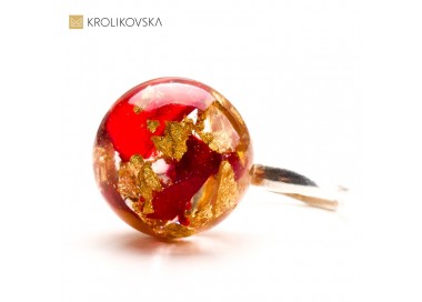 Kreacja Wyobraźni - Pierścionek Artystyczny Wprowadzający do Świata Fantazji.