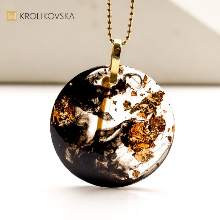 Wieczne Piękno: Ponadczasowa biżuteria artystyczna dla wyjątkowych chwil. Wieczne Piękno: Ponadczasowa biżuteria artystyczna dla wyjątkowych chwil.