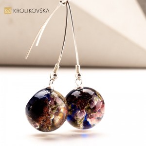 Modna Awangarda: Srebrne Kolczyki.